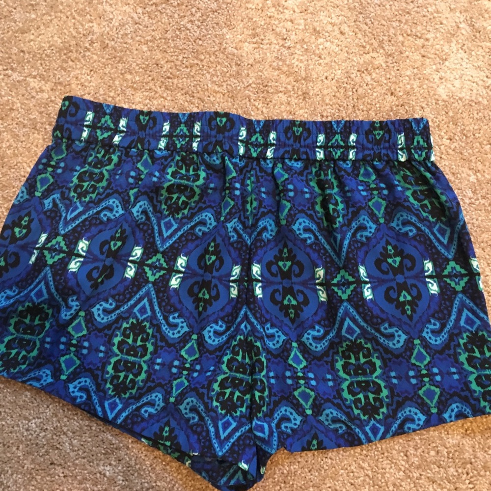 Flowy shorts